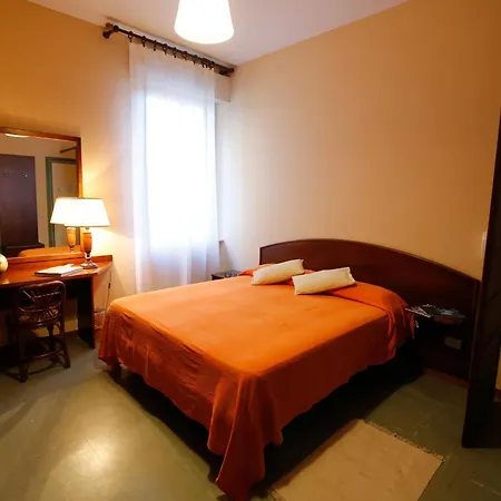 Pina Hotel